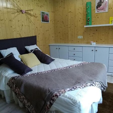 Apartamento Jubells Apartment มีญาดอยโร ภายนอก รูปภาพ