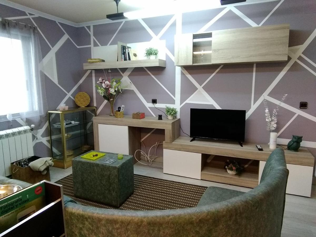 Apartamento Jubells Apartment มีญาดอยโร ภายนอก รูปภาพ